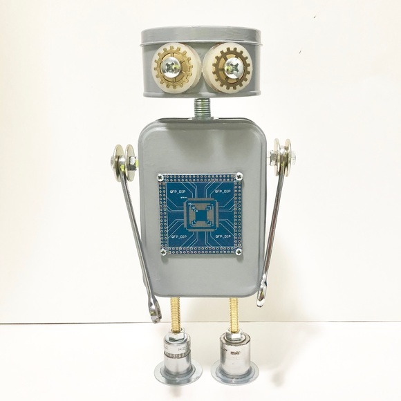 Found Objects Robot Sculpture - Picture 2 of 5
